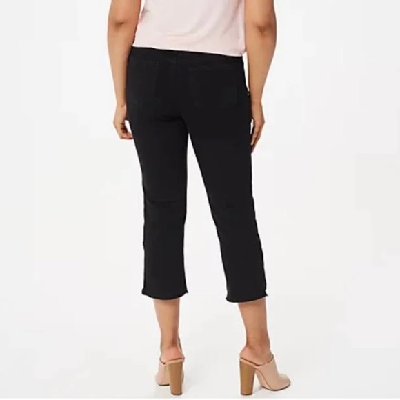 NYDJ Women's Black Mid Rise Jeans Capri Crisscross Tulip Raw Hem, Size 2 - Picture 16 of 16